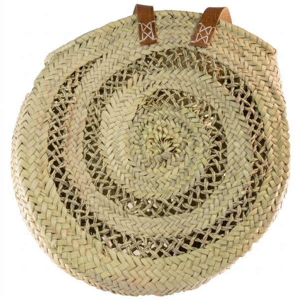 Round wicker bag